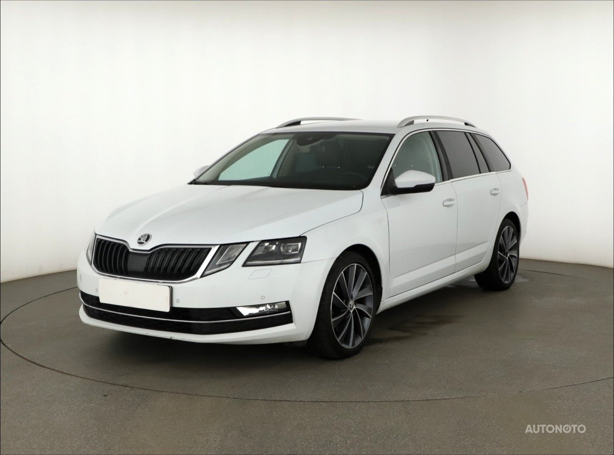 Škoda Octavia, 2017 - pohled č. 3