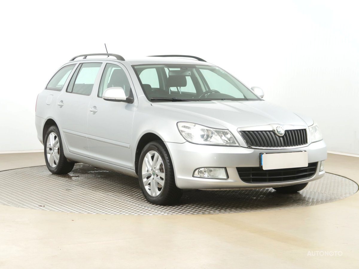 Škoda Octavia, 2012 - celkový pohled
