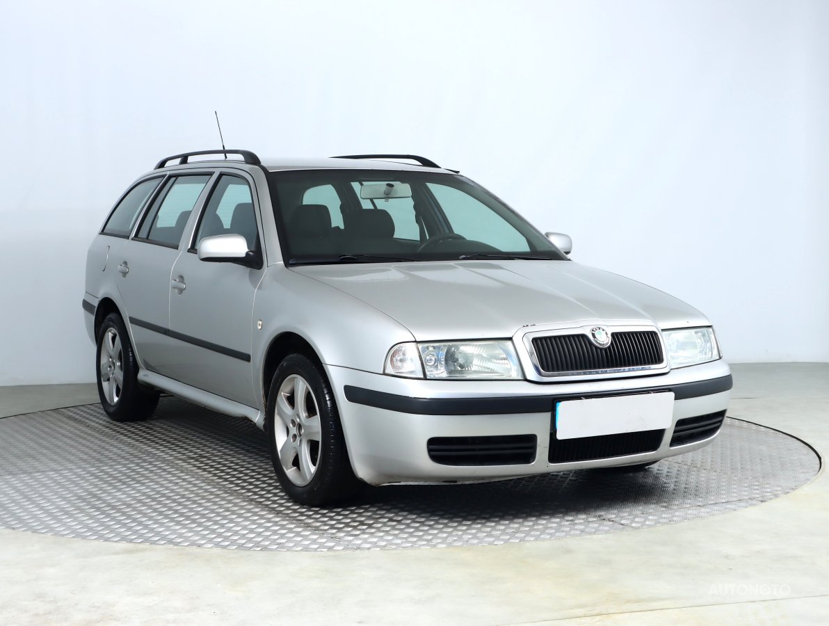 Škoda Octavia, 2006 - celkový pohled