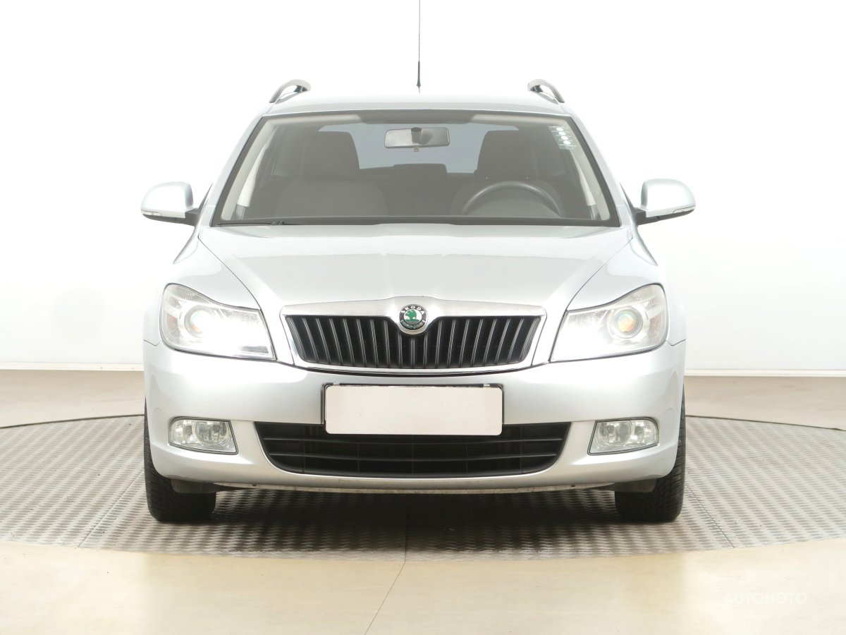 Škoda Octavia, 2011 - pohled č. 2