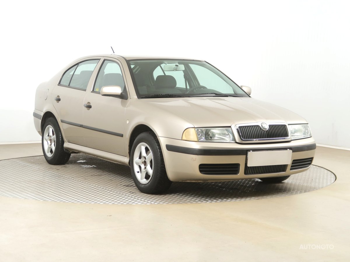 Škoda Octavia, 2004 - celkový pohled