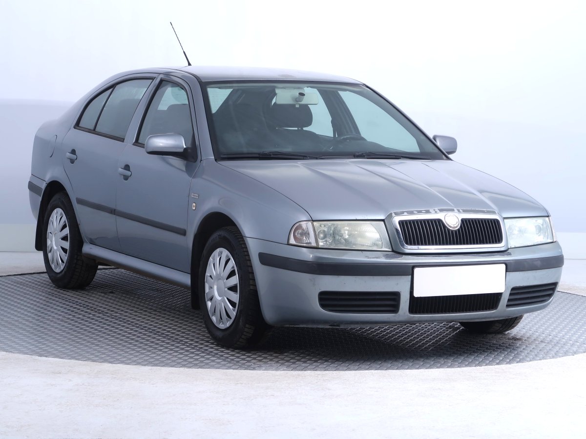 Škoda Octavia, 2004 - celkový pohled