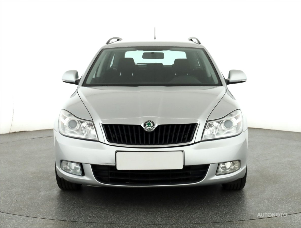 Škoda Octavia, 2011 - pohled č. 2
