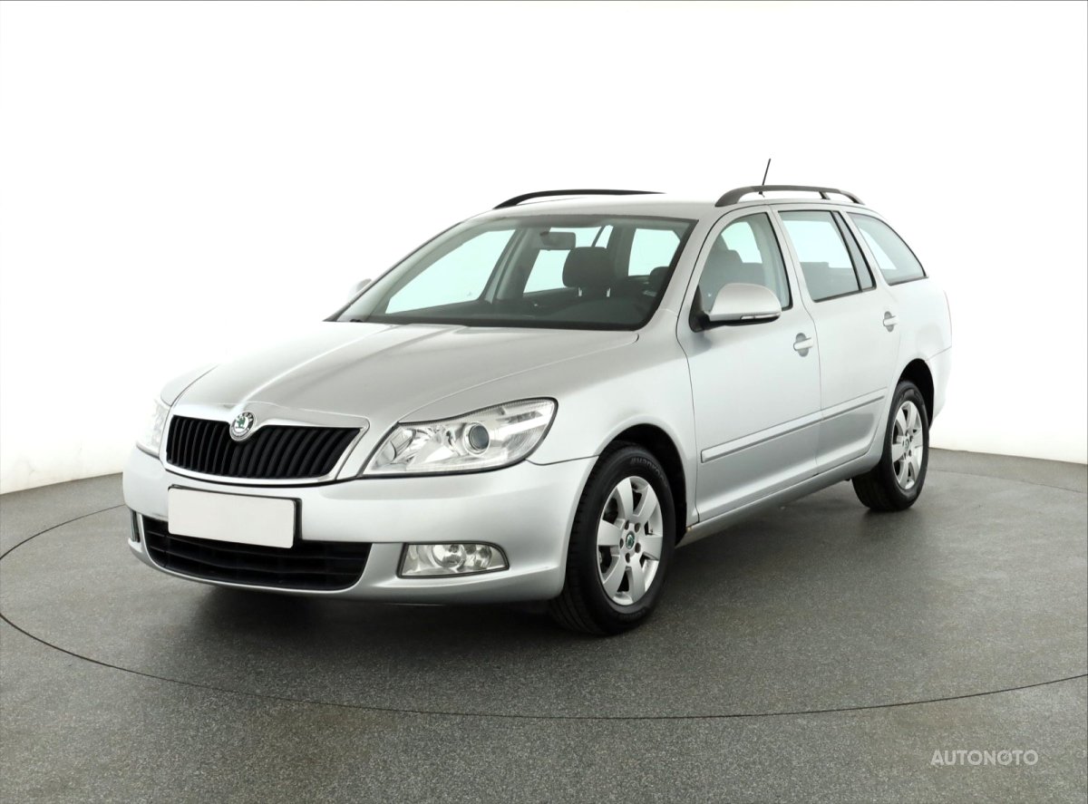 Škoda Octavia, 2011 - pohled č. 3