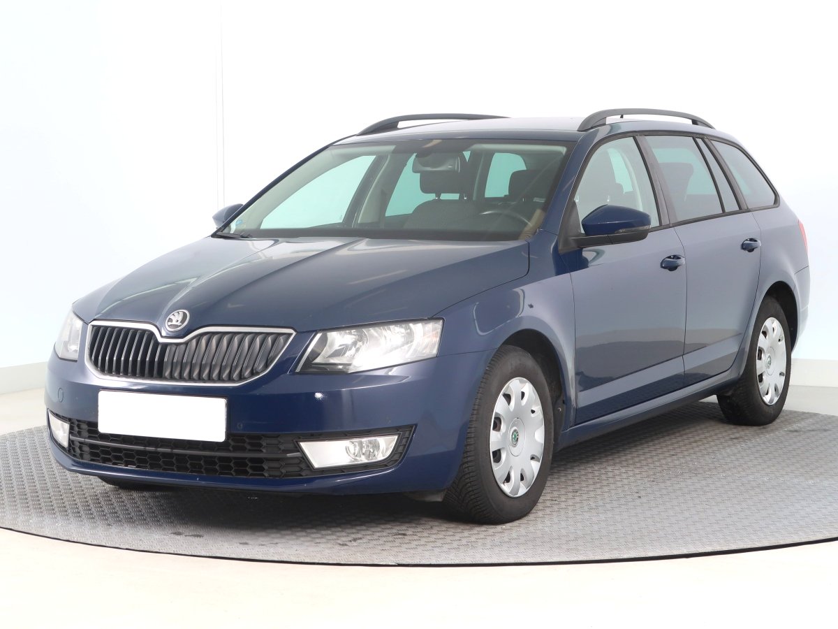 Škoda Octavia, 2013 - pohled č. 3