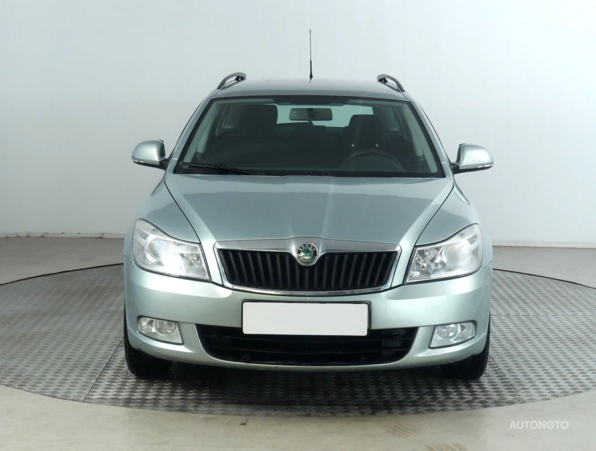Škoda Octavia, 2009 - pohled č. 2
