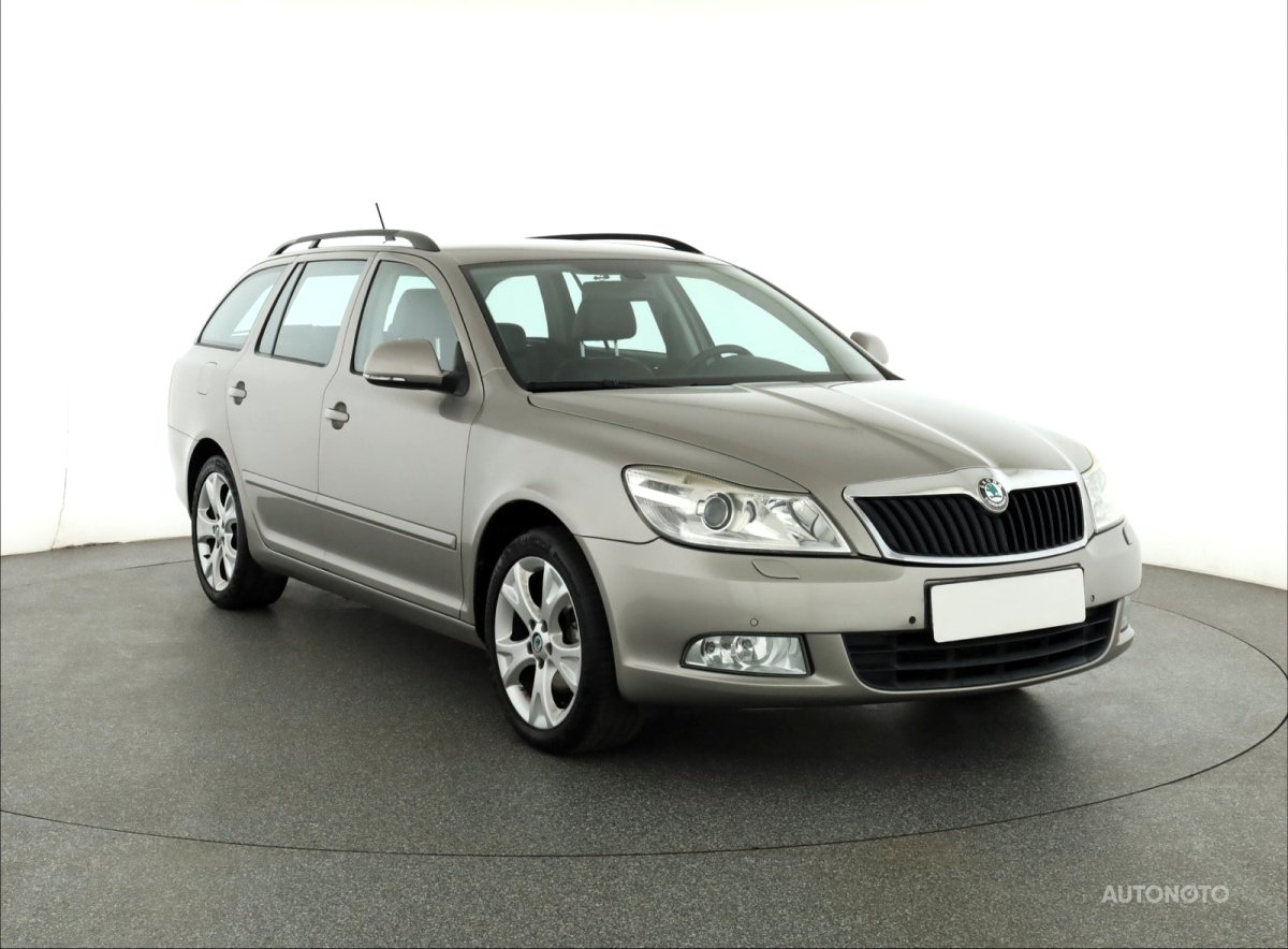 Škoda Octavia, 2011 - celkový pohled