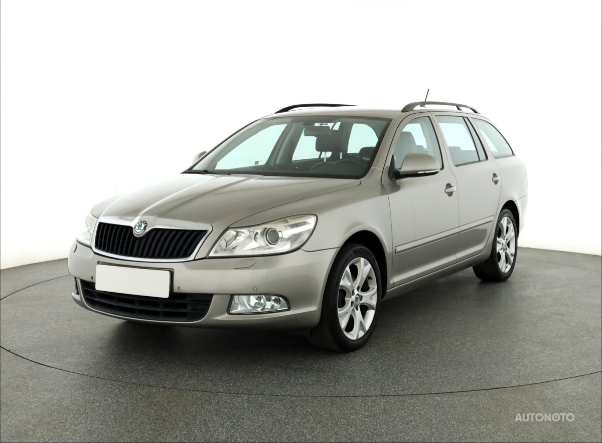 Škoda Octavia, 2011 - pohled č. 3