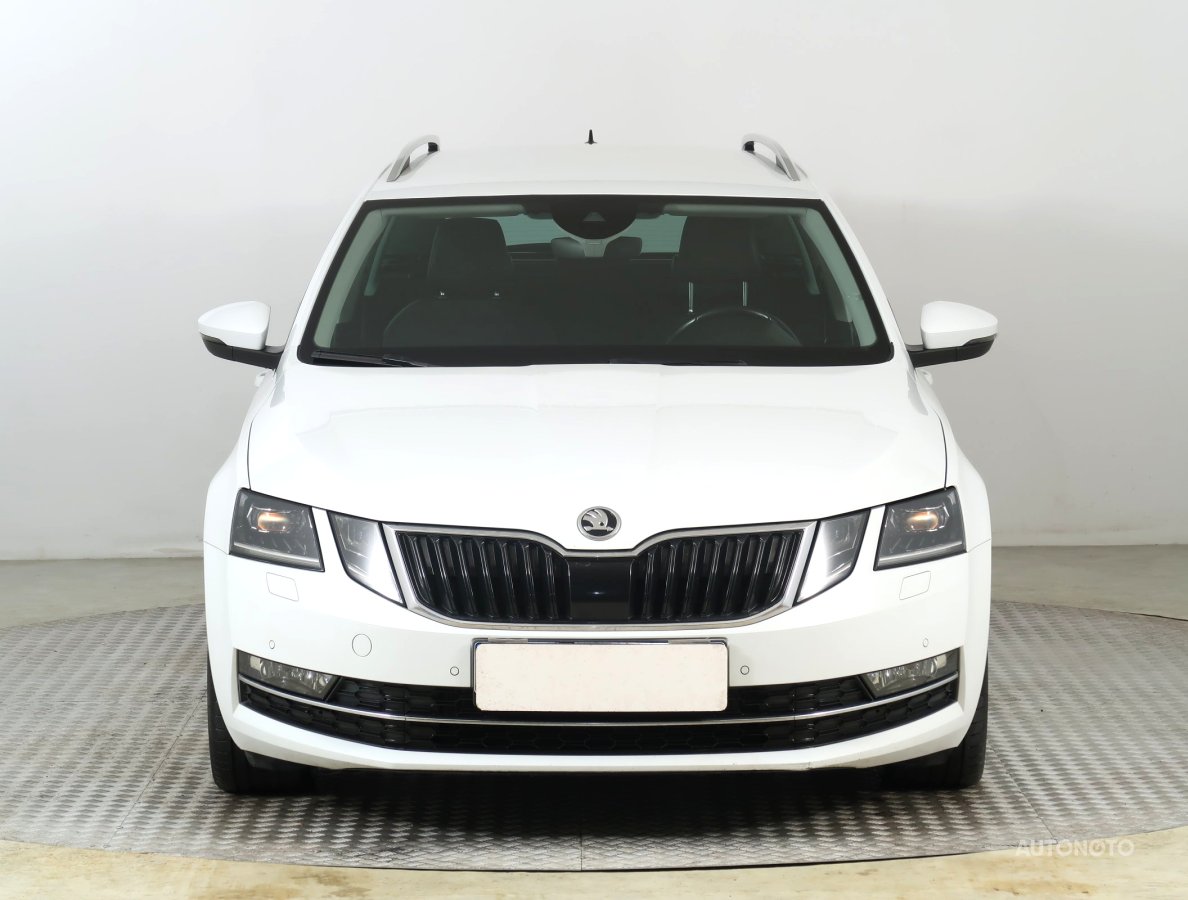 Škoda Octavia, 2017 - pohled č. 2
