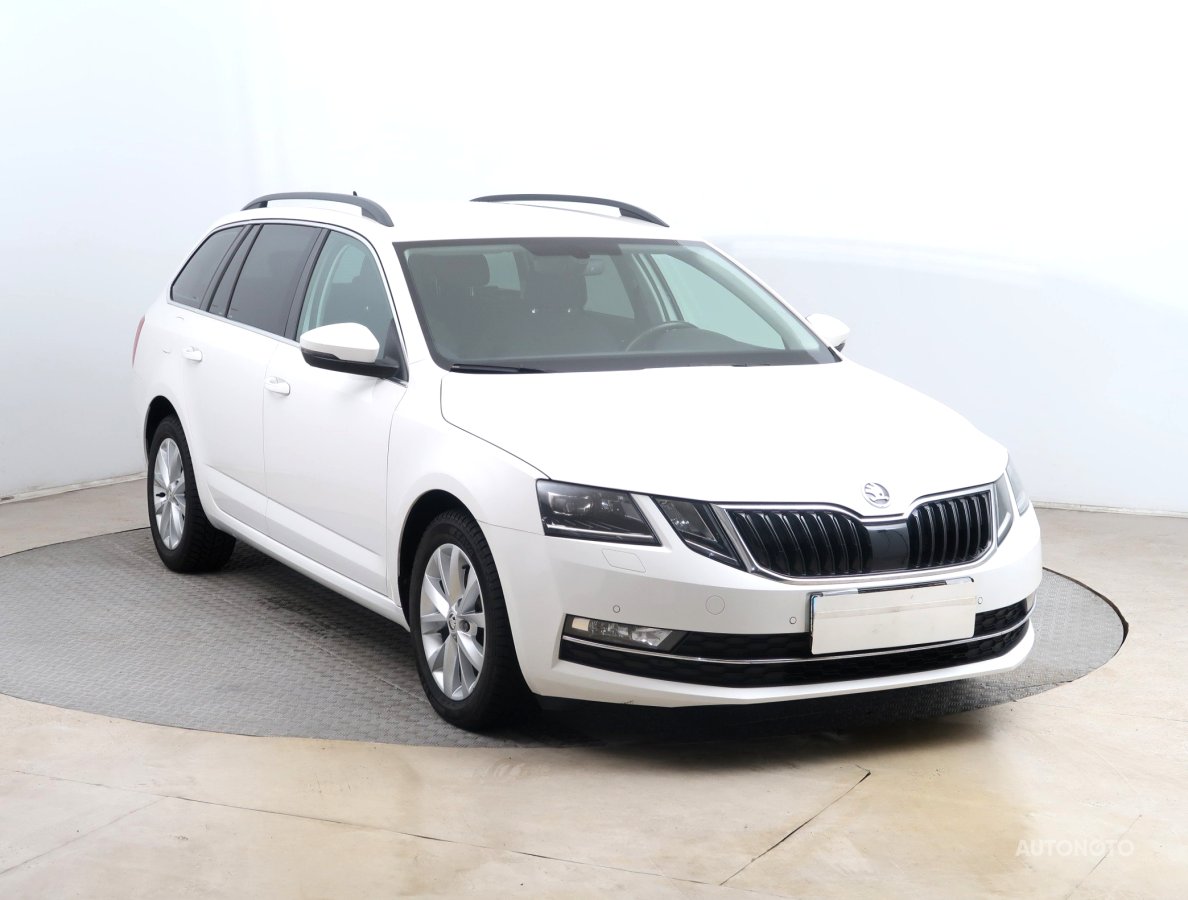 Škoda Octavia, 2018 - celkový pohled