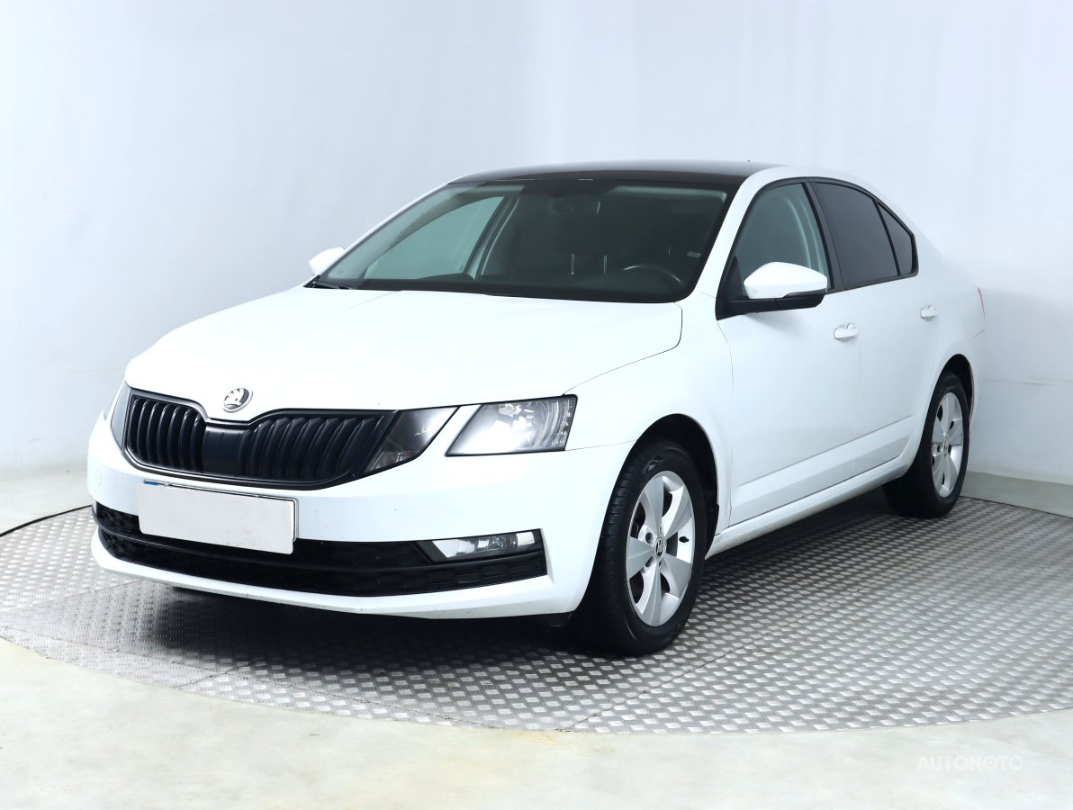 Škoda Octavia, 2018 - pohled č. 3