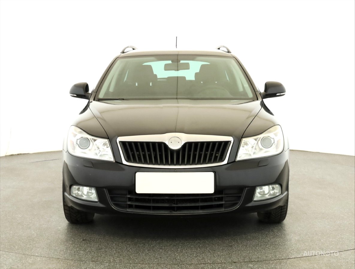 Škoda Octavia, 2011 - pohled č. 2
