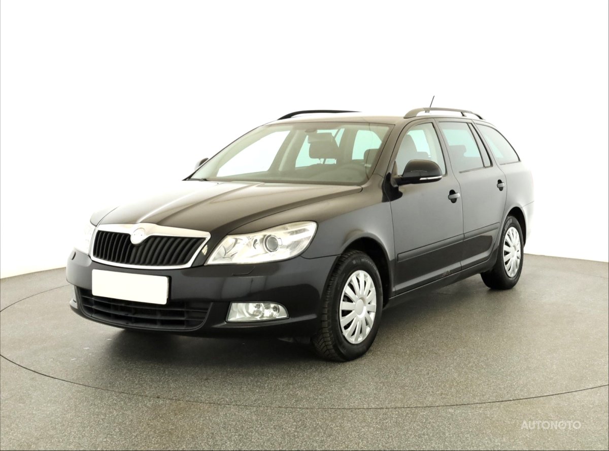 Škoda Octavia, 2011 - pohled č. 3