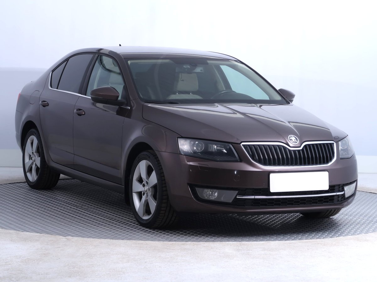 Škoda Octavia, 2013 - celkový pohled
