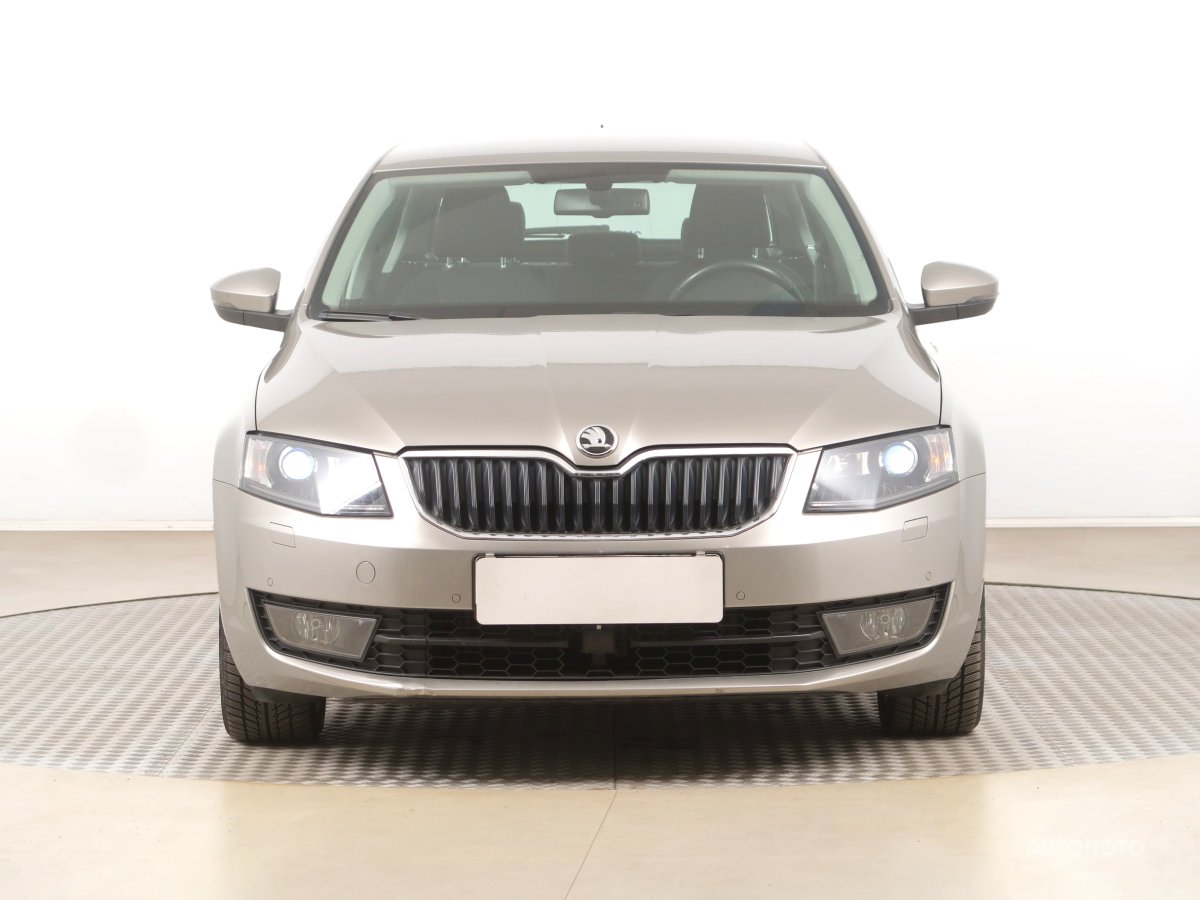 Škoda Octavia, 2015 - pohled č. 2
