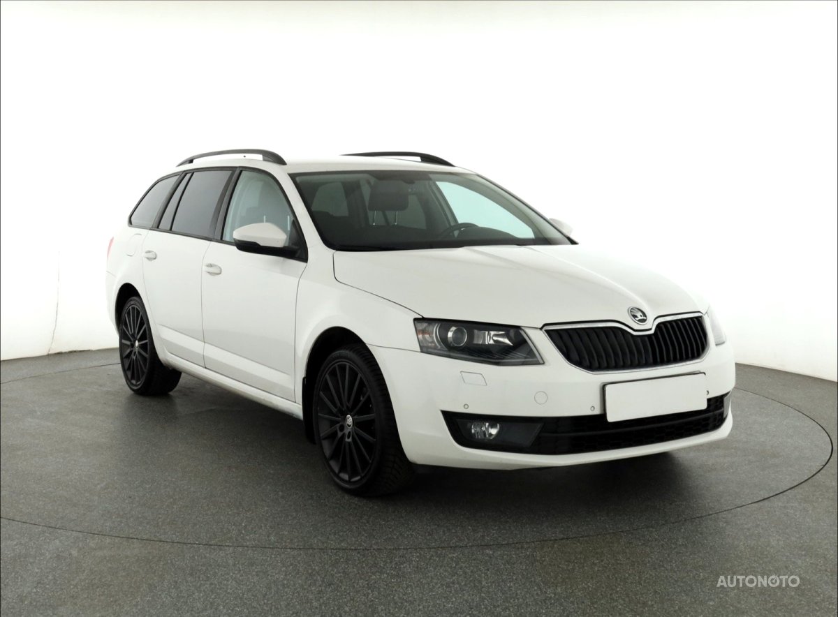 Škoda Octavia, 2013 - celkový pohled