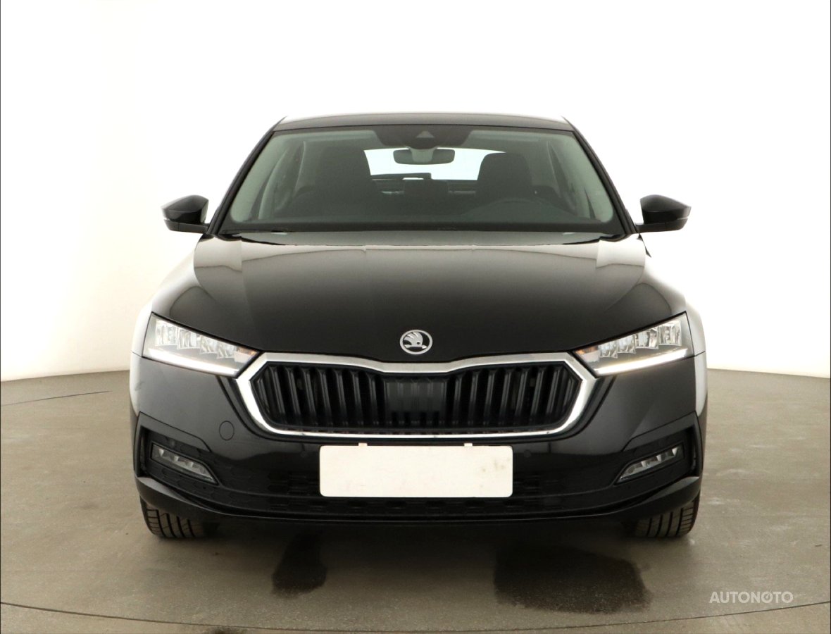 Škoda Octavia, 2022 - pohled č. 2