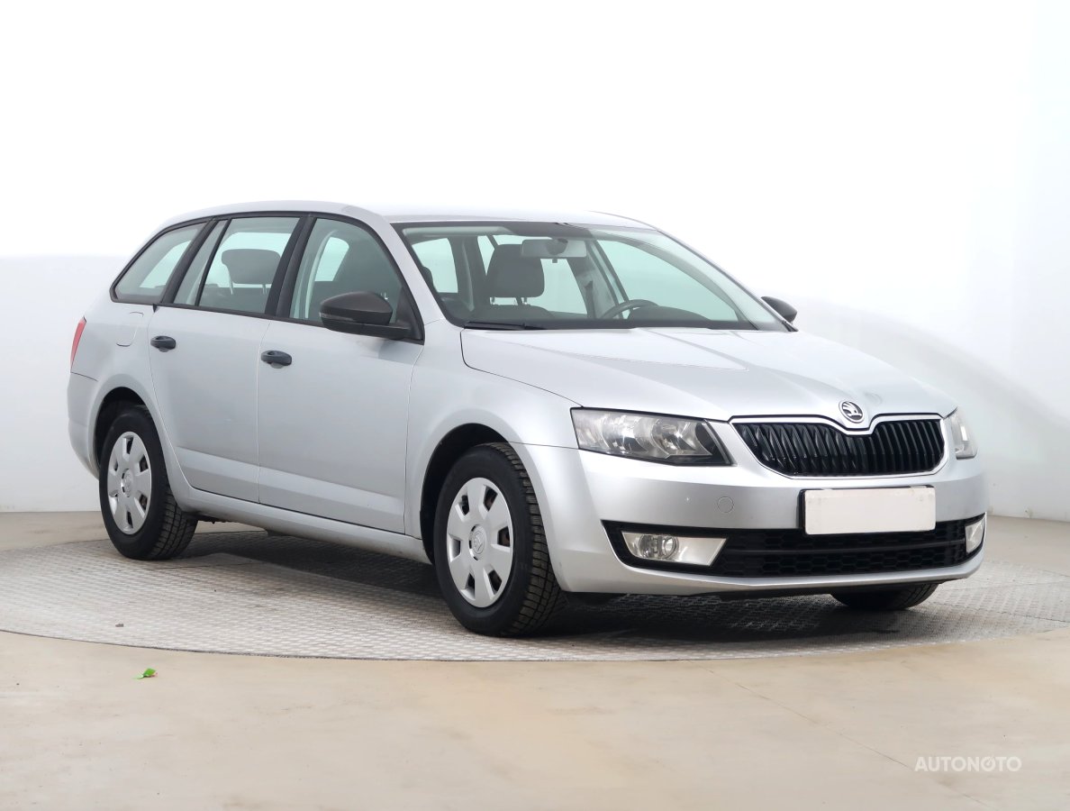 Škoda Octavia, 2013 - celkový pohled