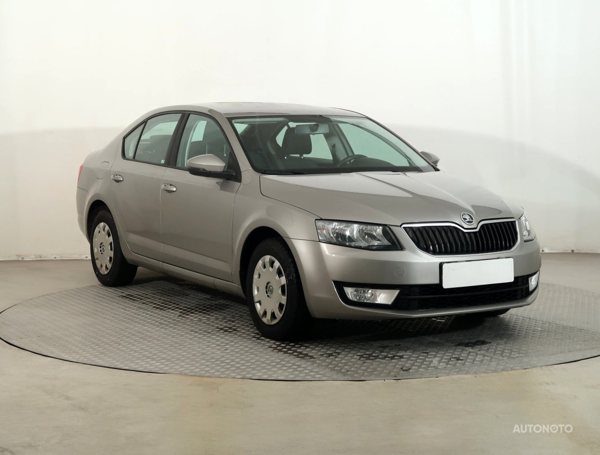 Škoda Octavia, 2013 - celkový pohled