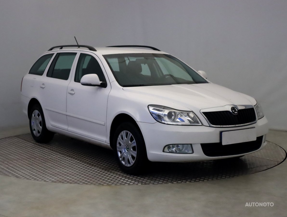 Škoda Octavia, 2011 - celkový pohled