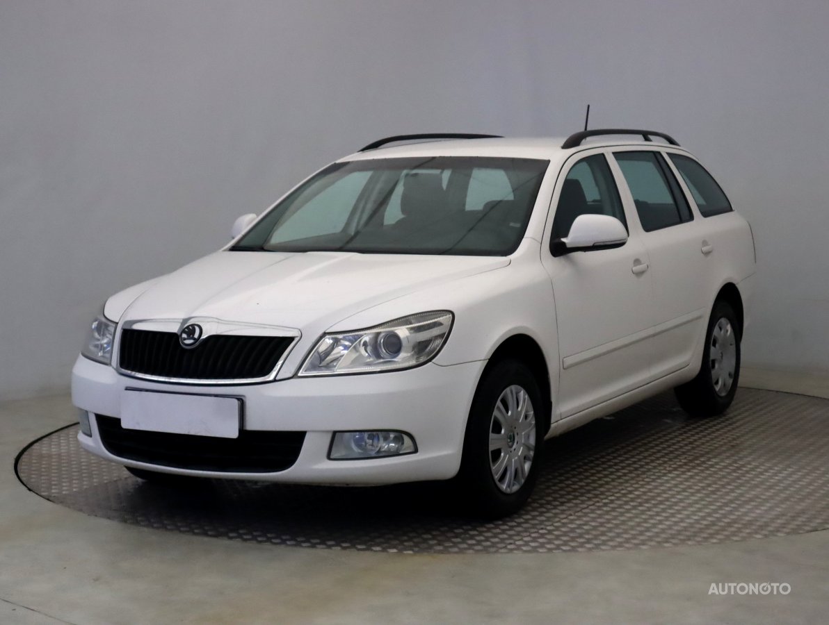 Škoda Octavia, 2011 - pohled č. 3