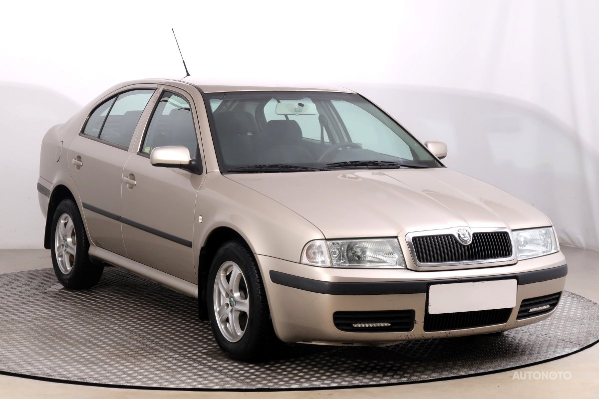 Škoda Octavia, 2004 - celkový pohled