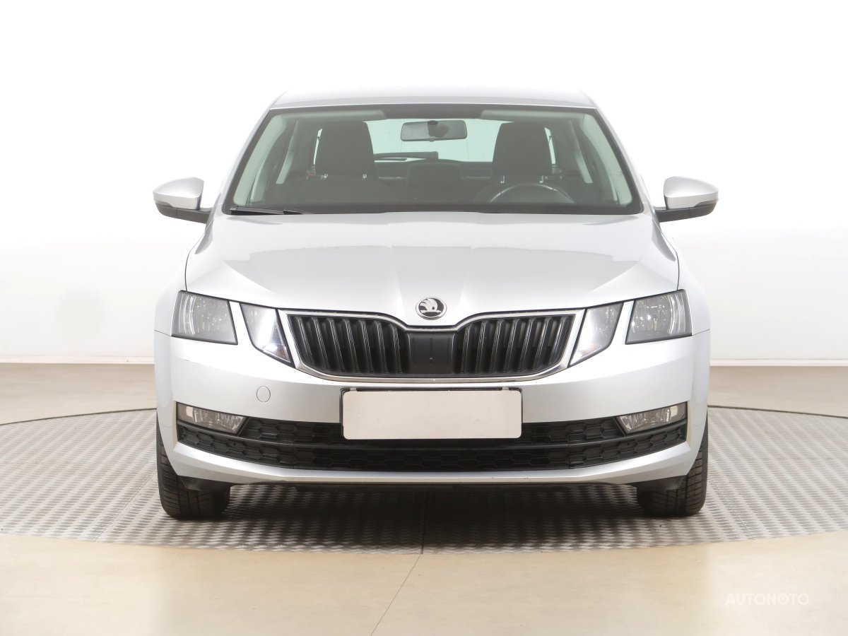 Škoda Octavia, 2018 - pohled č. 2