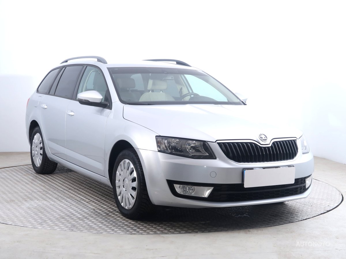 Škoda Octavia, 2013 - celkový pohled