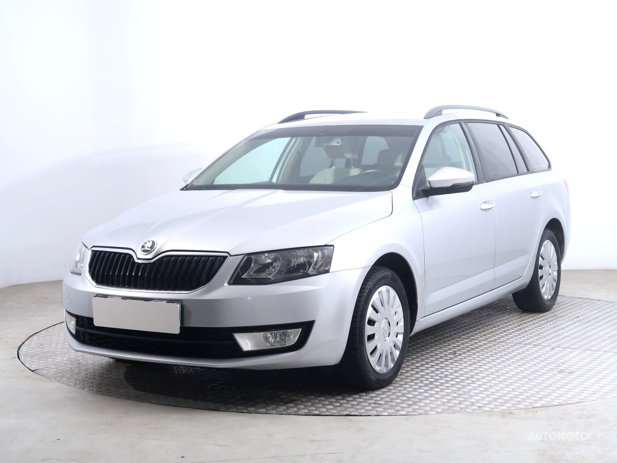 Škoda Octavia, 2013 - pohled č. 3