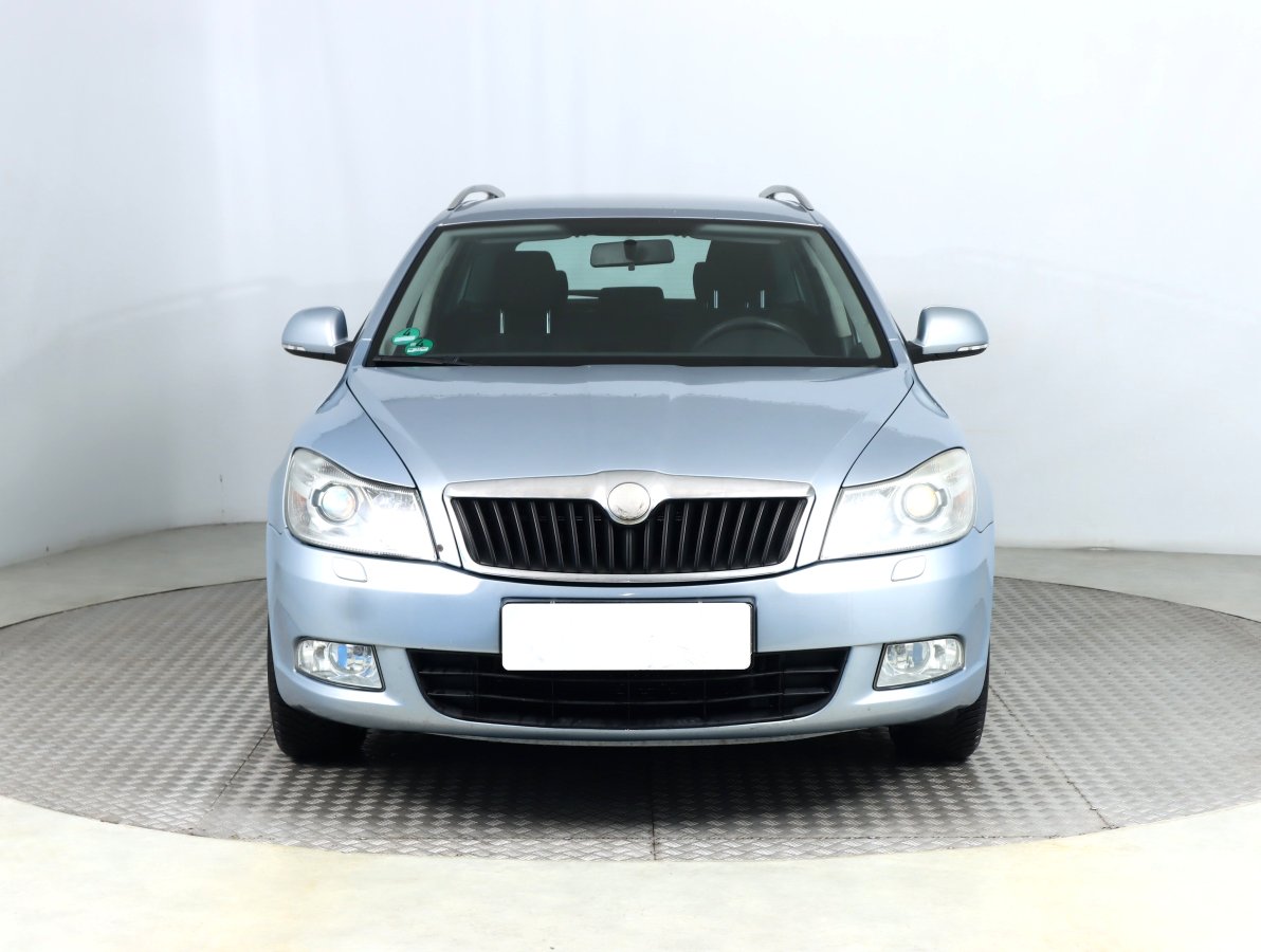 Škoda Octavia, 2009 - pohled č. 2