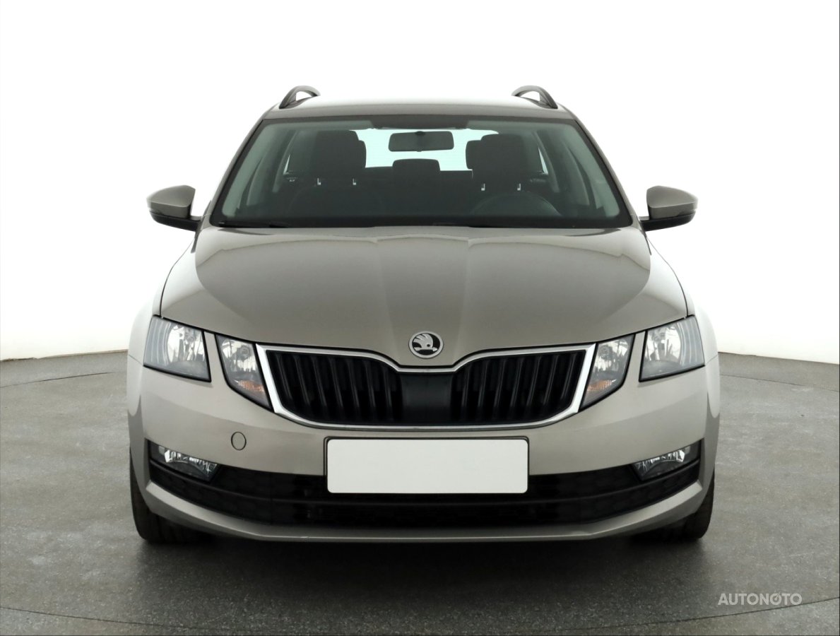 Škoda Octavia, 2017 - pohled č. 2