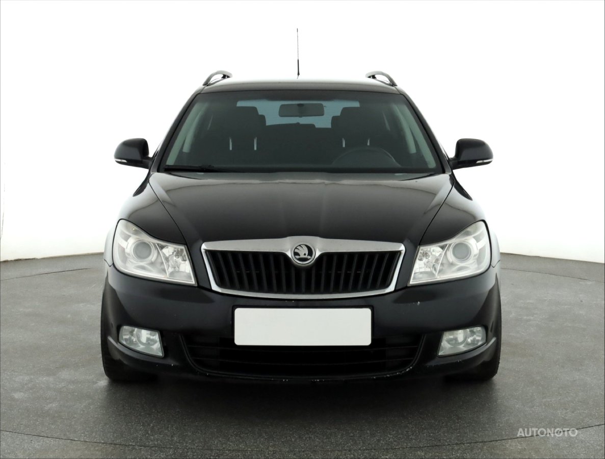 Škoda Octavia, 2011 - pohled č. 2
