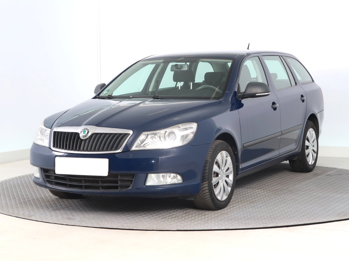 Škoda Octavia, 2011 - pohled č. 3