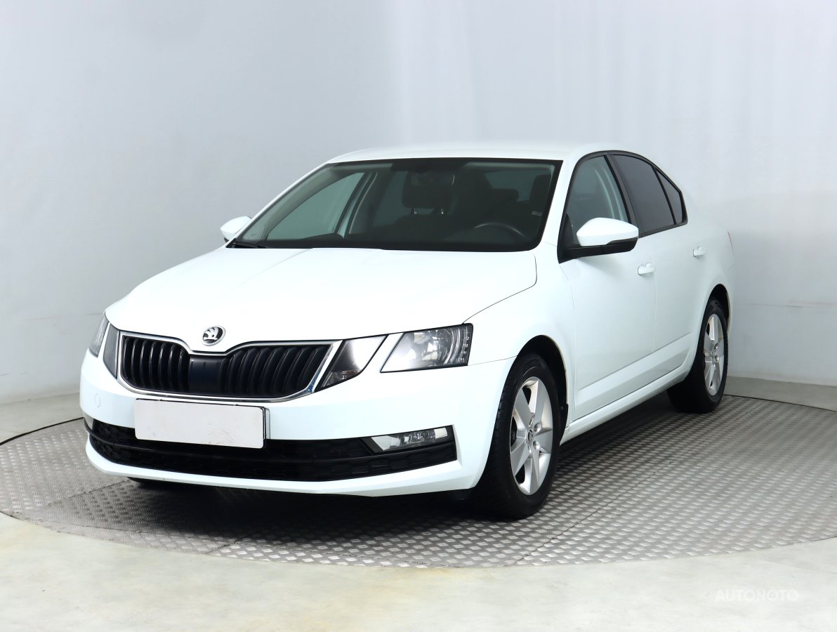Škoda Octavia, 2019 - pohled č. 3