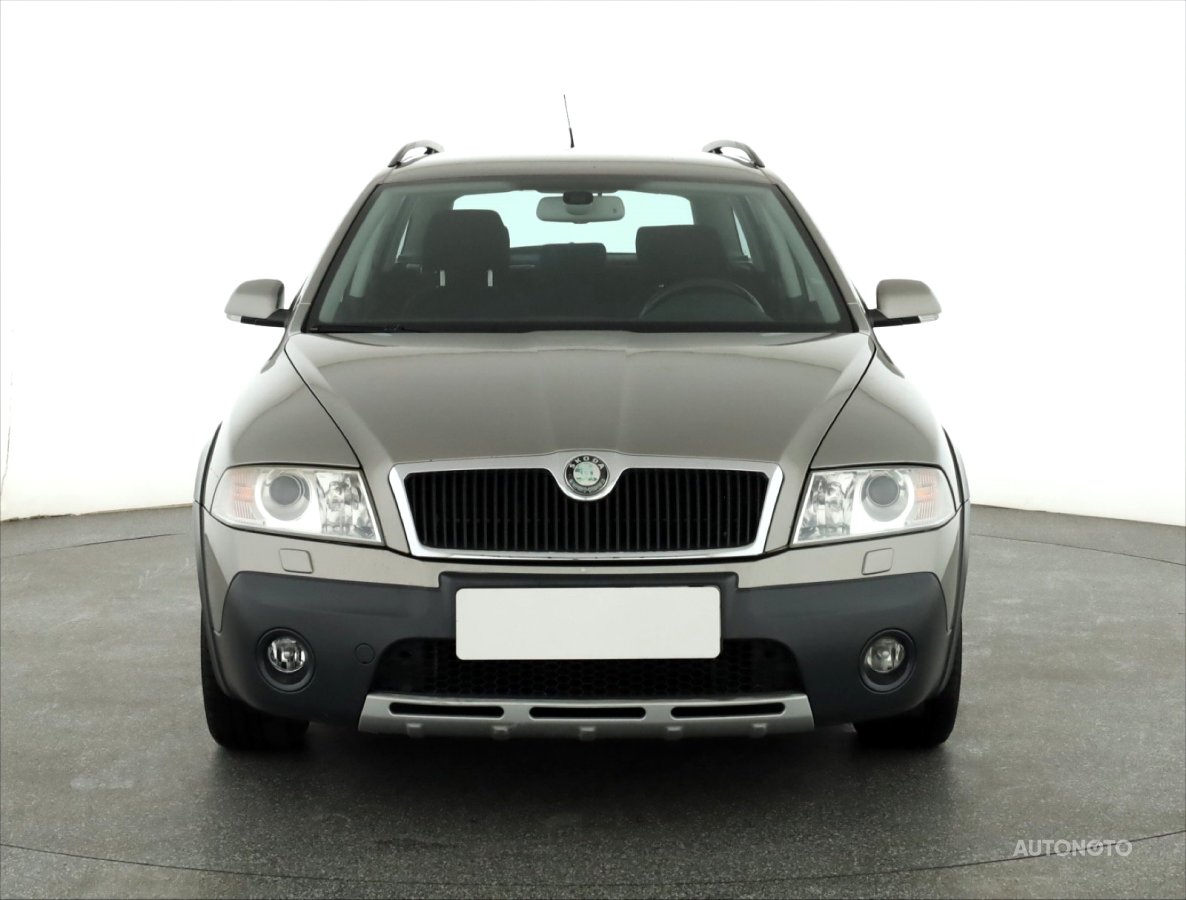 Škoda Octavia, 2008 - pohled č. 2