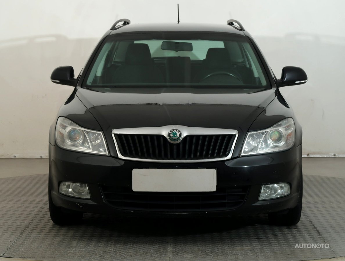 Škoda Octavia, 2012 - pohled č. 2
