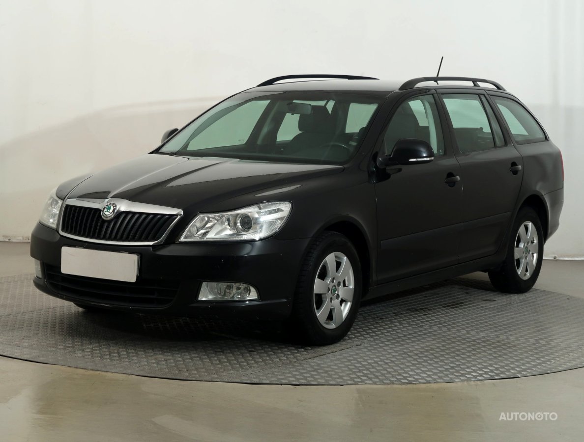 Škoda Octavia, 2012 - pohled č. 3