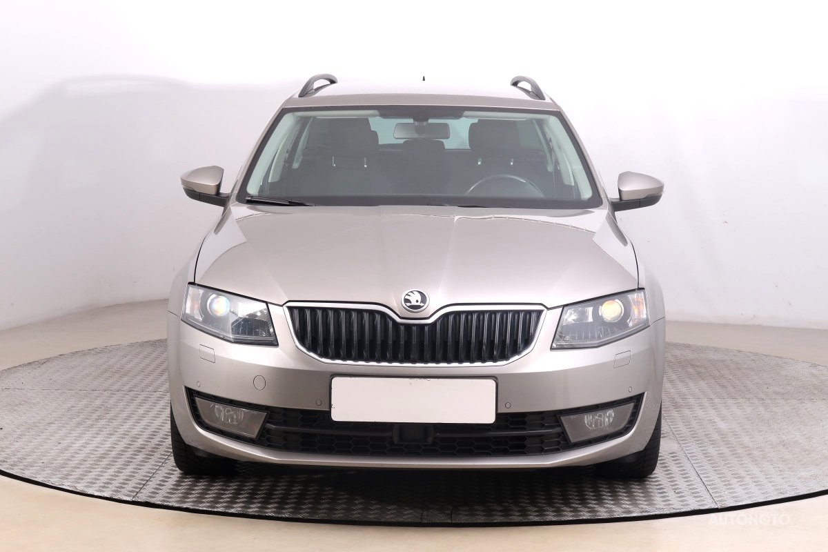 Škoda Octavia, 2016 - pohled č. 2