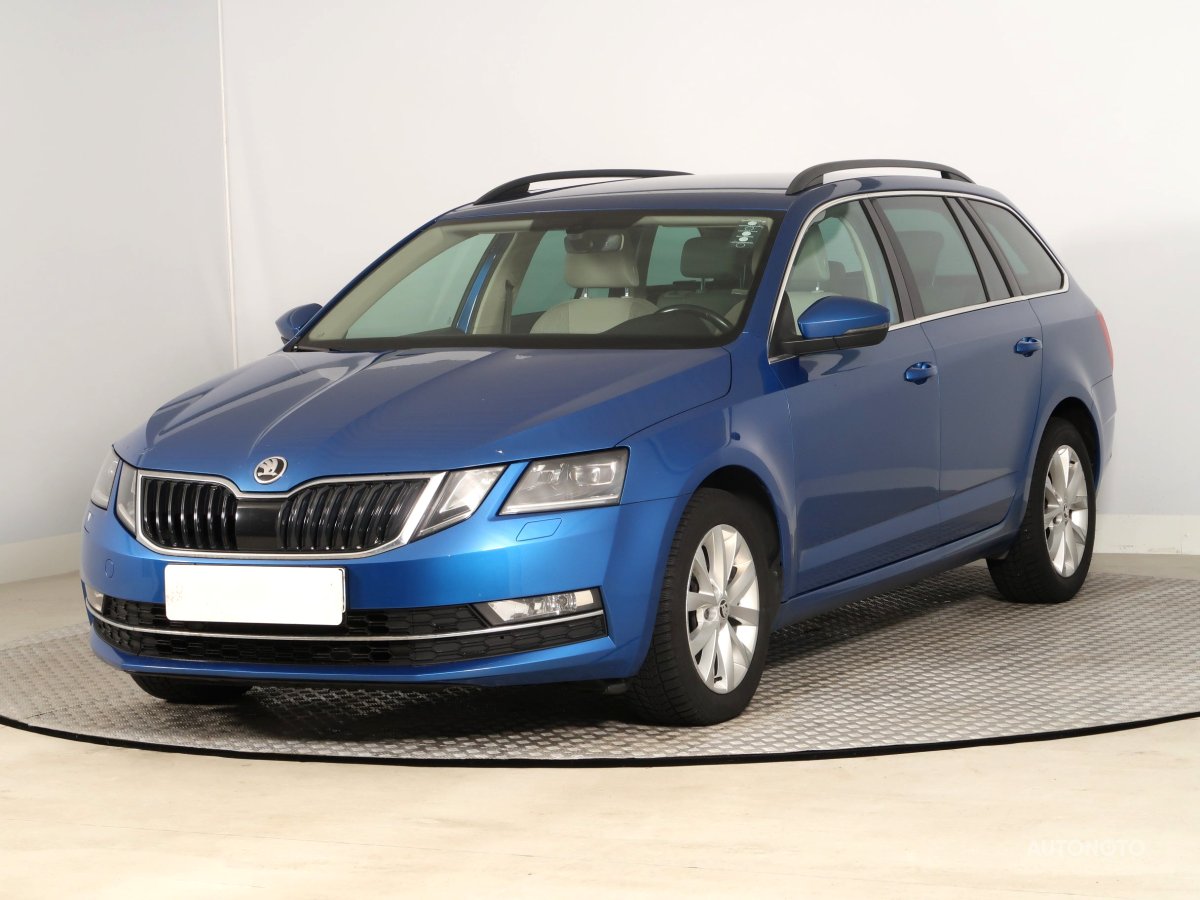 Škoda Octavia, 2018 - pohled č. 3