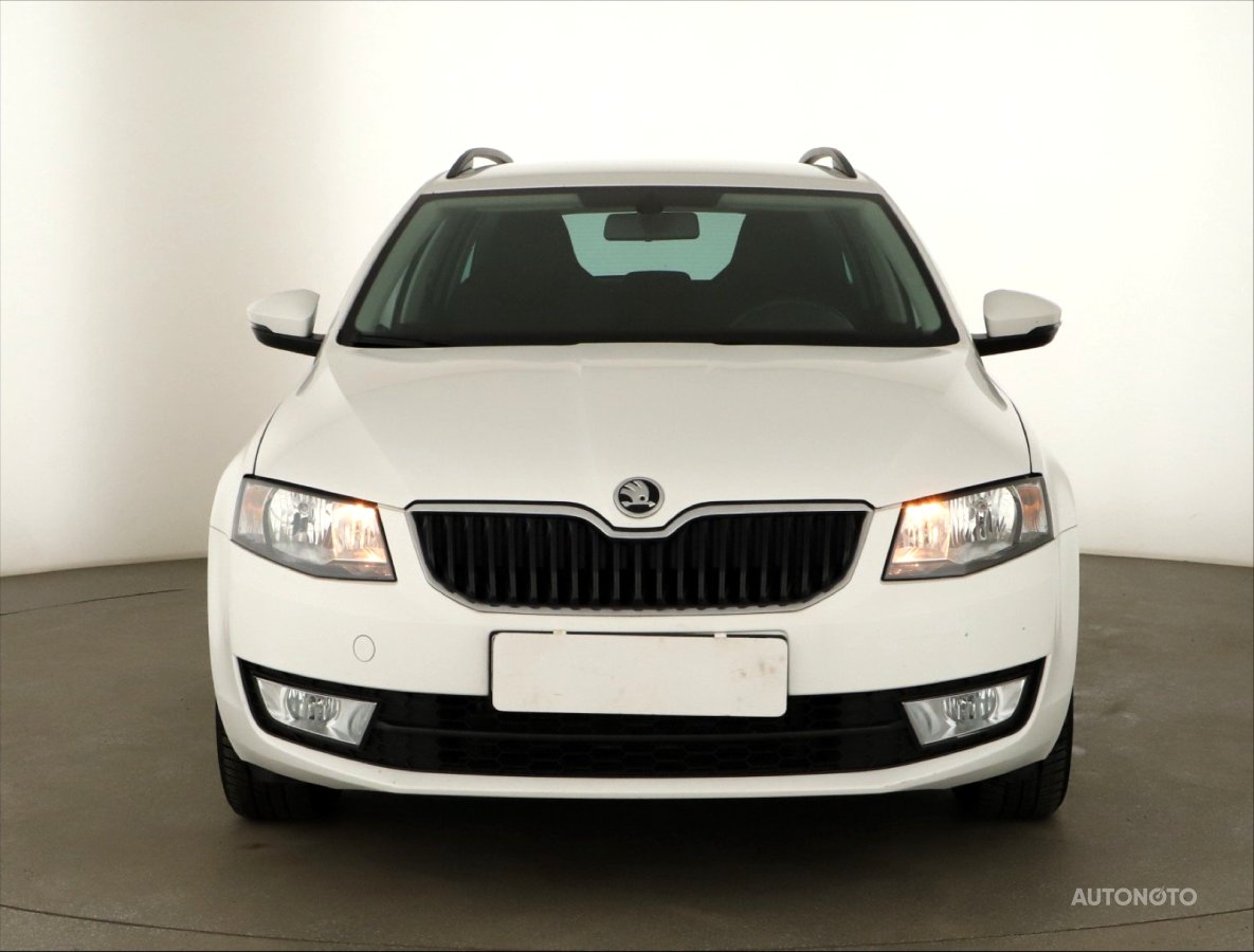 Škoda Octavia, 2015 - pohled č. 2