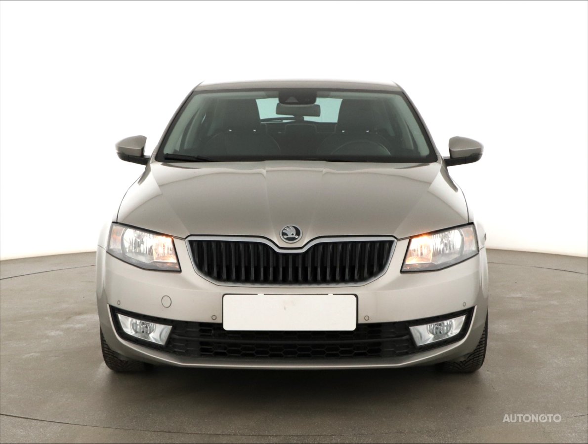 Škoda Octavia, 2013 - pohled č. 2