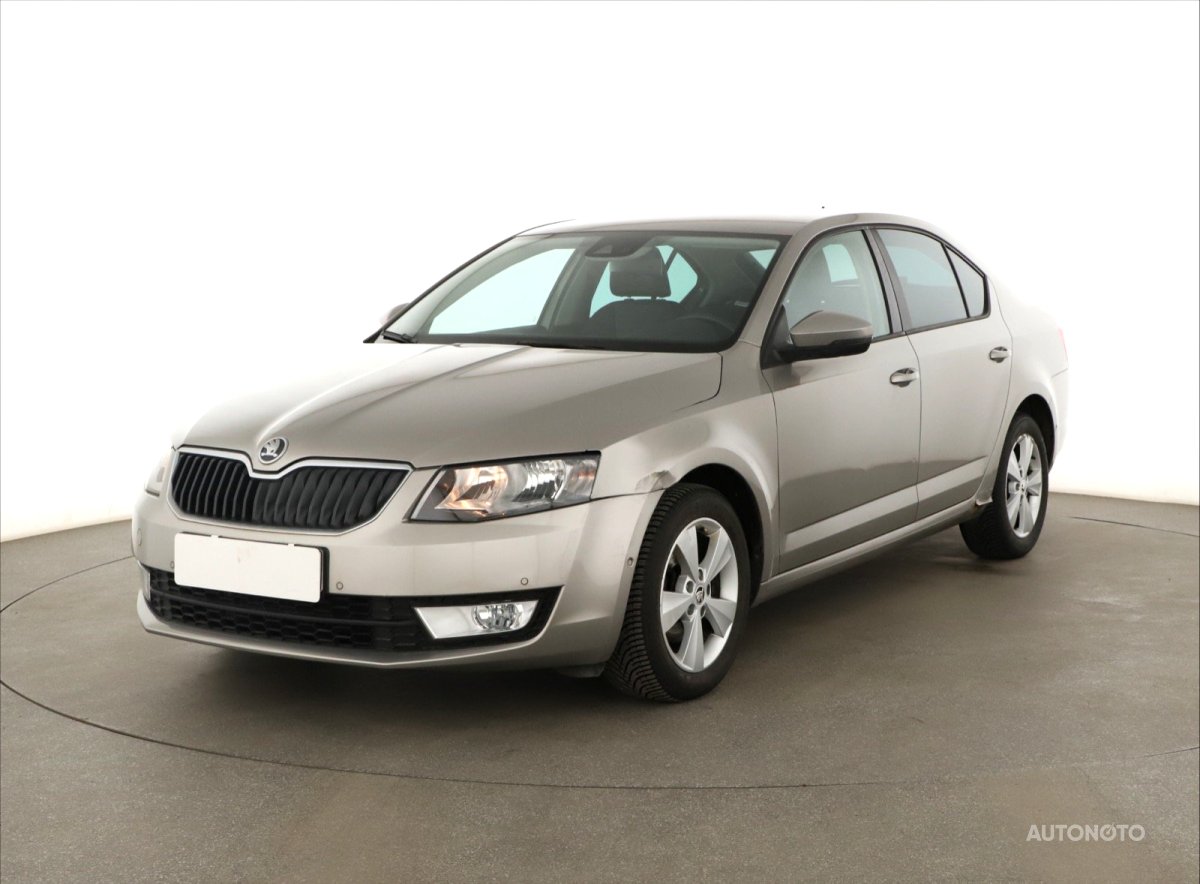 Škoda Octavia, 2013 - pohled č. 3