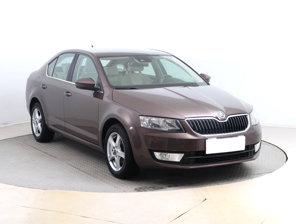 Škoda Octavia, 2013 - celkový pohled