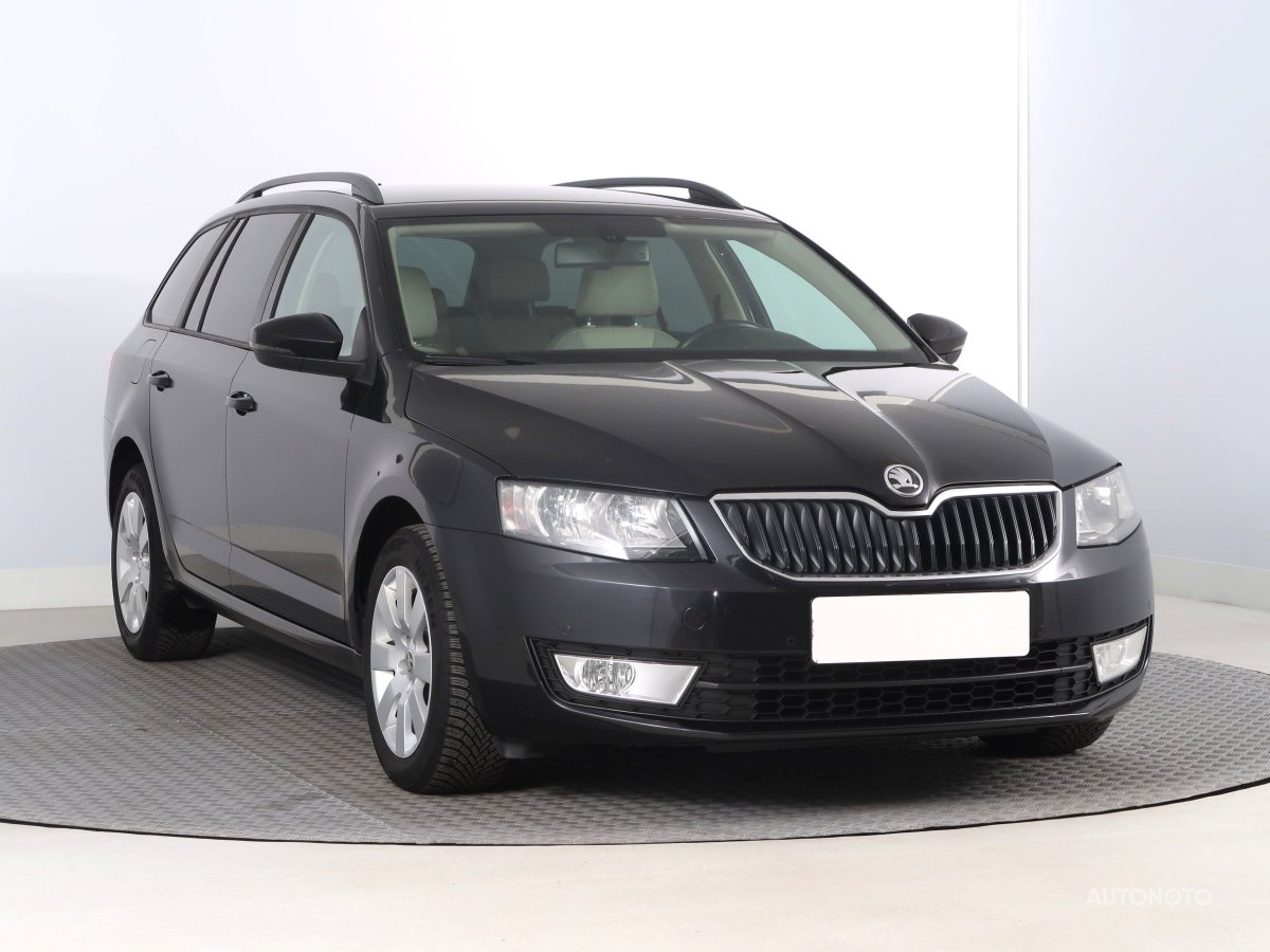 Škoda Octavia, 2013 - celkový pohled