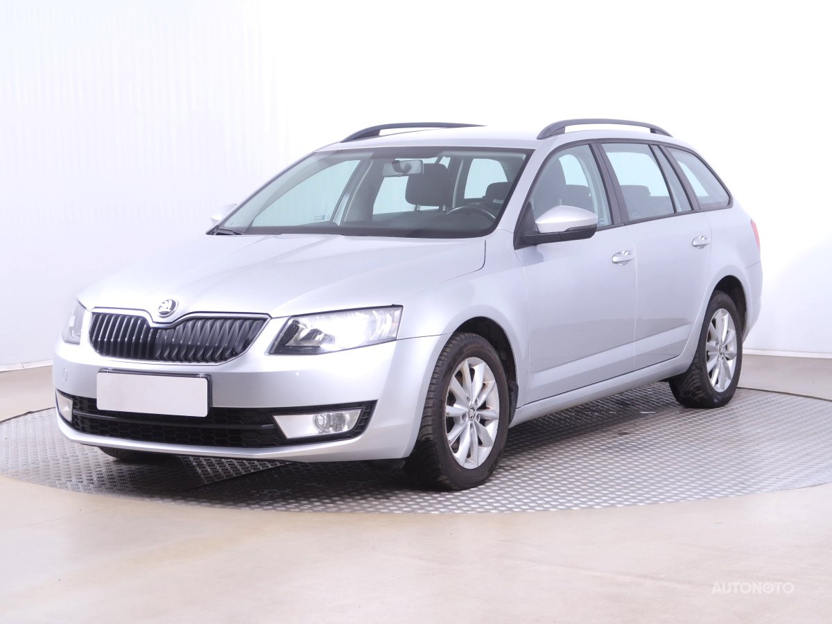 Škoda Octavia, 2015 - pohled č. 3