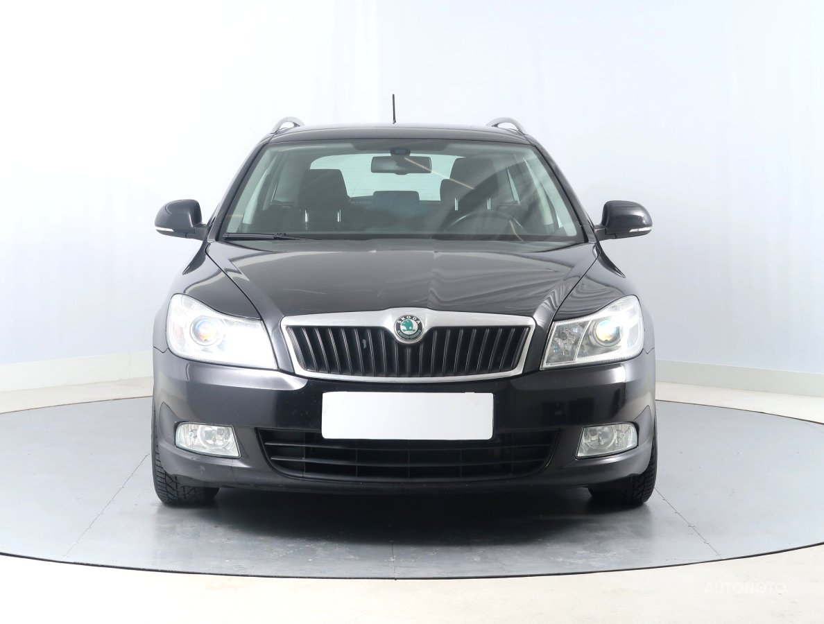 Škoda Octavia, 2011 - pohled č. 2