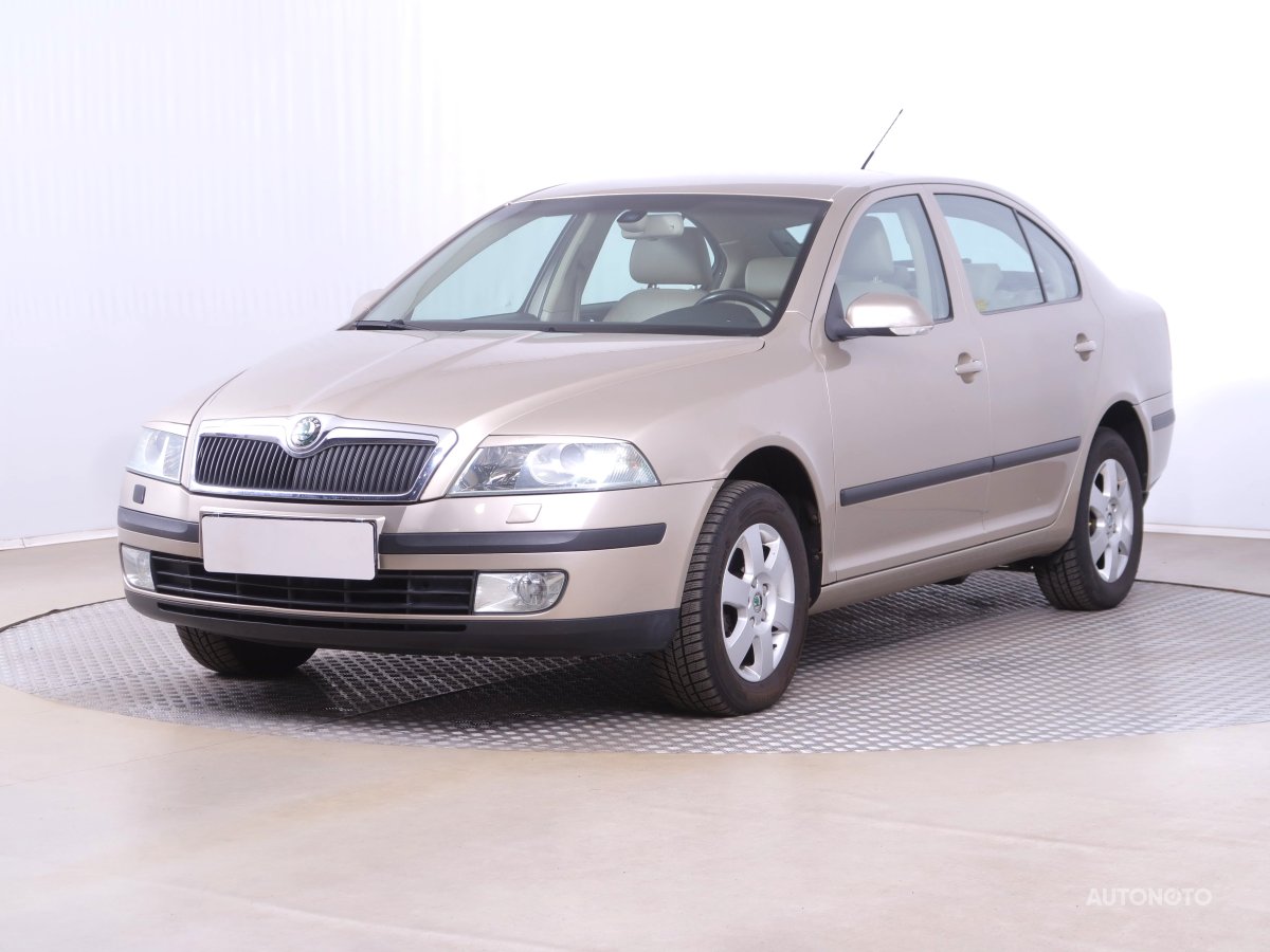 Škoda Octavia, 2004 - pohled č. 3