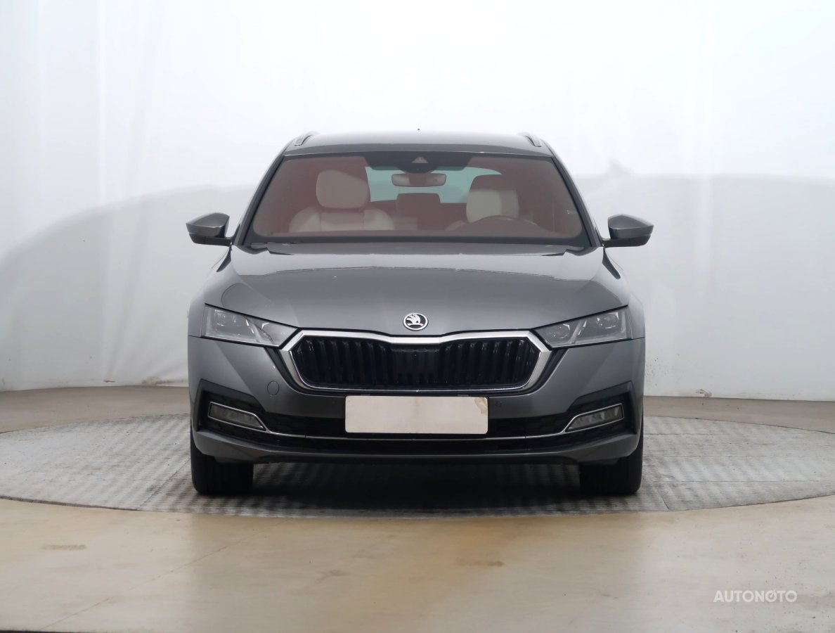 Škoda Octavia, 2023 - pohled č. 2