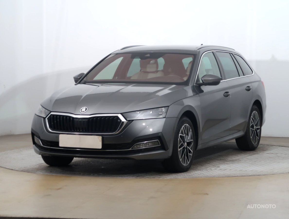 Škoda Octavia, 2023 - pohled č. 3