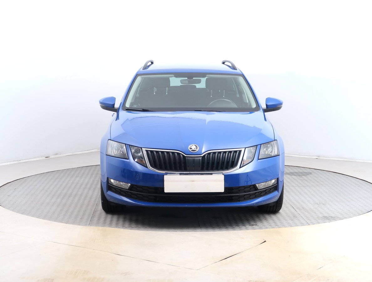 Škoda Octavia, 2018 - pohled č. 2
